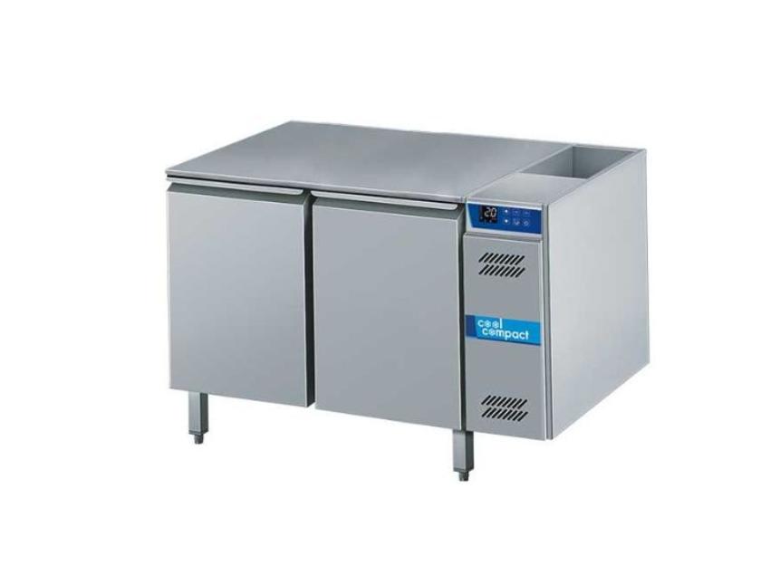 Шкаф холодильный центрального охлаждения 2xGN 2/3, 2-дверный, без столешницы KTO622360 COOL COMPACT Шкаф холодильный центрального охлаждения 2xGN 2/3, 2-дверный, без столешницы KTO622360 COOL COMPACT