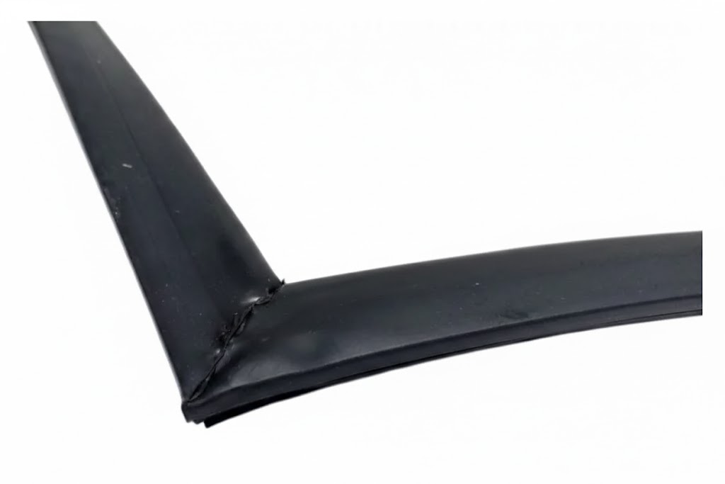 Уплотнение двери 1665х669 для F1.4 ARKTO (412000044) Уплотнение двери 1665х669 для F1.4 ARKTO (412000044)