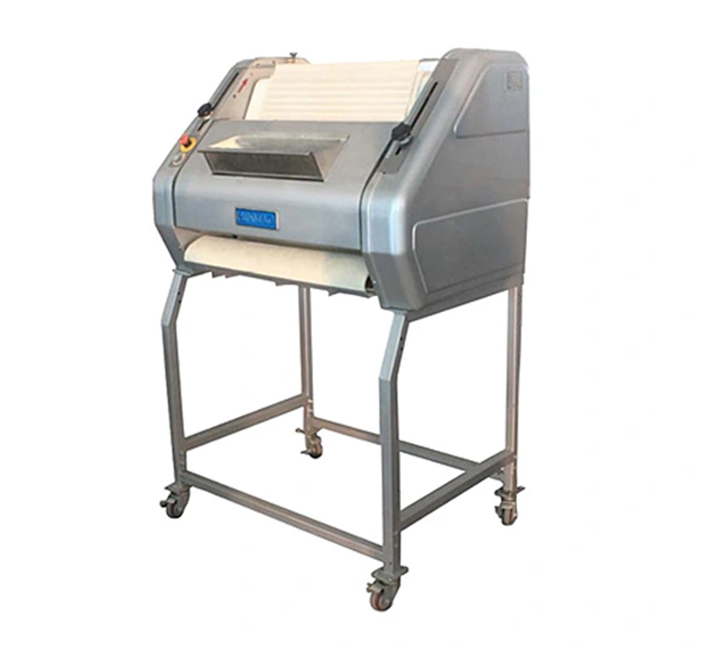 Машина тестозакаточная (багетница) SM-380B со стендом SINMAG Машина тестозакаточная (багетница) SM-380B со стендом SINMAG