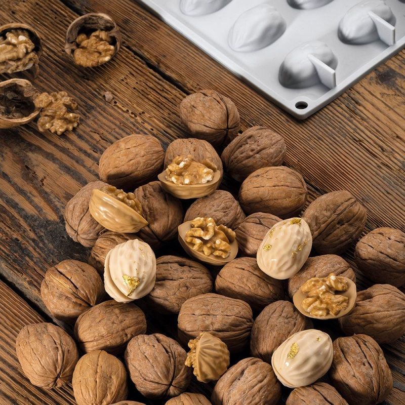 Форма силиконовая Gourmand Орех грецкий 38х28 мм 18 ячеек PAVONI (GG015S) Форма силиконовая Gourmand Орех грецкий 38х28 мм 18 ячеек PAVONI (GG015S)
