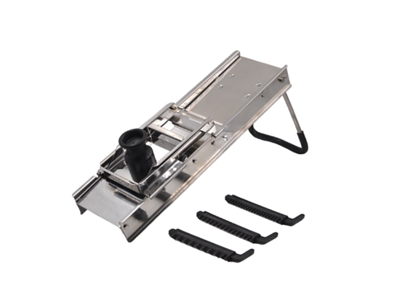 Мандолина (овощерезка) 40х12 см с 3-мя насадками и толкателем MGSTEEL Мандолина (овощерезка) 40х12 см с 3-мя насадками и толкателем MGSTEEL