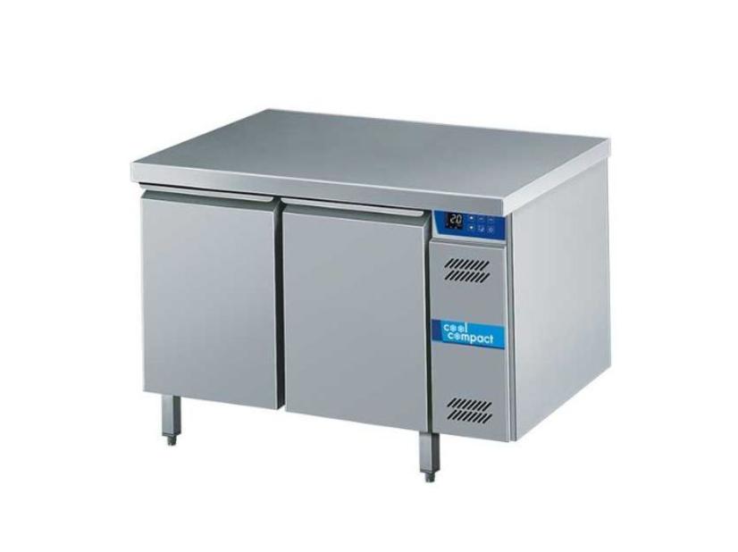 Шкаф холодильный центрального охлаждения 2xGN 1/1, 2-дверный, со столешницей KTO721162 COOL COMPACT Шкаф холодильный центрального охлаждения 2xGN 1/1, 2-дверный, со столешницей KTO721162 COOL COMPACT