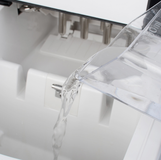 Льдогенератор EB 12A заливной, пальчиковый лед EKSI Льдогенератор EB 12A заливной, пальчиковый лед EKSI