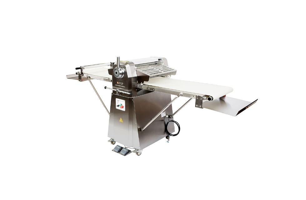 Машина тестораскаточная для слоеного теста напольная KDF-650 DANLER Машина тестораскаточная для слоеного теста напольная KDF-650 DANLER