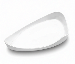 Блюдо треугольное 410x230 мм WILMAX