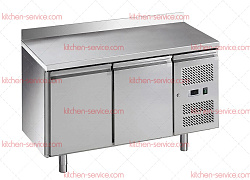 Стол холодильный GN2200TN с бортом VIATTO