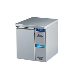 Шкаф холодильный центрального охлаждения 1xGN 1/1, 1-дверный, со столешницей KTO711172 COOL COMPACT Шкаф холодильный центрального охлаждения 1xGN 1/1, 1-дверный, со столешницей KTO711172 COOL COMPACT