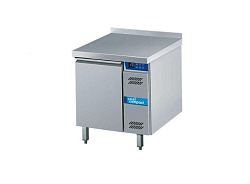 Шкаф холодильный центрального охлаждения 1xGN 1/1, 1-дверный, со столешницей и бортом KTO711161 COOL COMPACT Шкаф холодильный центрального охлаждения 1xGN 1/1, 1-дверный, со столешницей и бортом KTO711161 COOL COMPACT