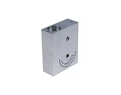 Деталь боковая 100х125х39 мм для OEM (KD05020)