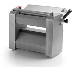 Машина тестораскаточная SFOGLIATRICE 320 FSE103M FAMA